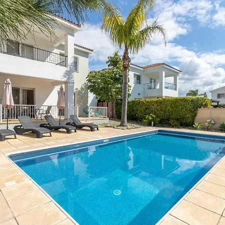 Amelia In Coral Bay With Private Pool And Close To A Sandy * Maa
