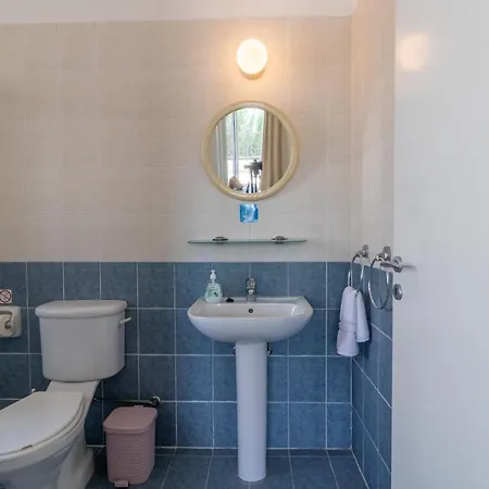 Amelia In Coral Bay With Private Pool And Close To A Sandy Villa