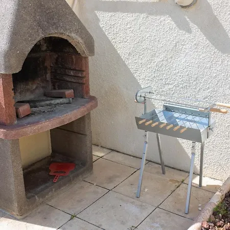 Amelia In Coral Bay With Private Pool And Close To A Sandy Maa