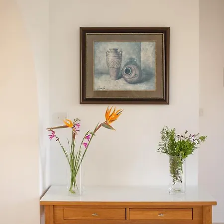 Amelia In Coral Bay With Private Pool And Close To A Sandy Villa