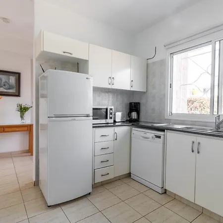 Amelia In Coral Bay With Private Pool And Close To A Sandy * Maa