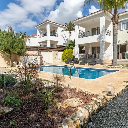 Villa Amelia In Coral Bay With Private Pool And Close To A Sandy *