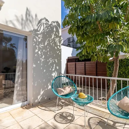 Vilă Amelia In Coral Bay With Private Pool And Close To A Sandy Maa