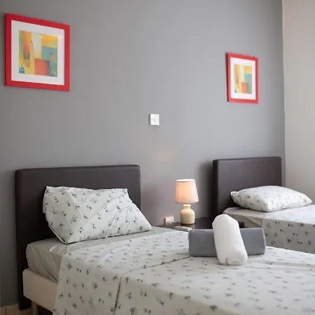 Vilă Amelia In Coral Bay With Private Pool And Close To A Sandy *