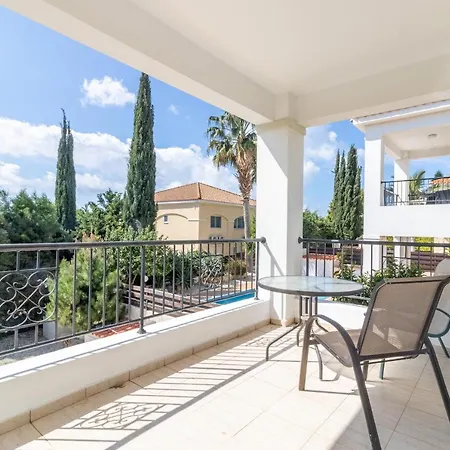 Vilă Amelia In Coral Bay With Private Pool And Close To A Sandy *