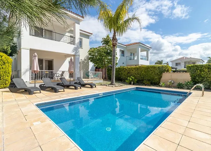 Amelia In Coral Bay With Private Pool And Close To A Sandy * Maa