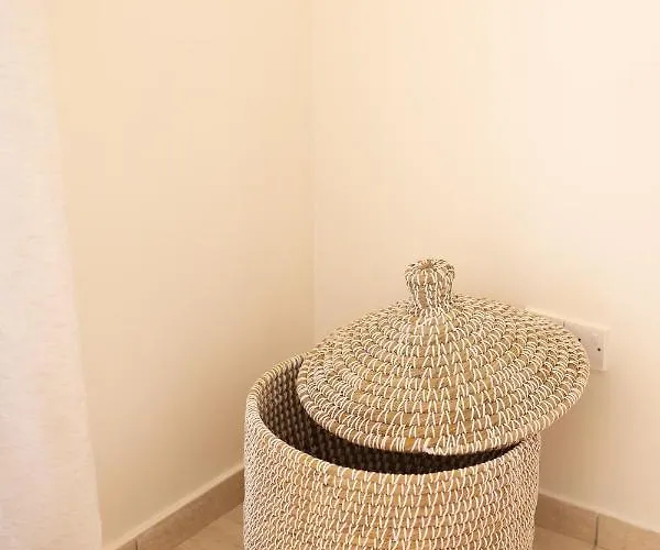 Amelia In Coral Bay With Private Pool And Close To A Sandy فيلة *