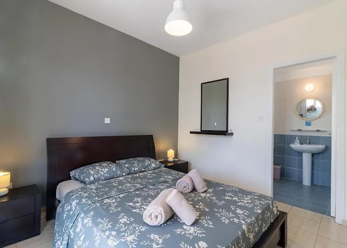 Amelia In Coral Bay With Private Pool And Close To A Sandy * Maa